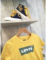 CAMISETA AMARILLA LEVI`S