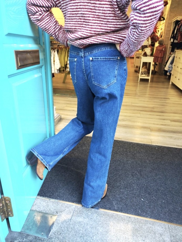 PANTALON VAQUERO PRESILLAS