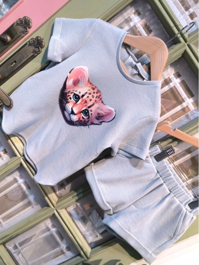 CAMISETA Y PANTALÓN O SIMBA