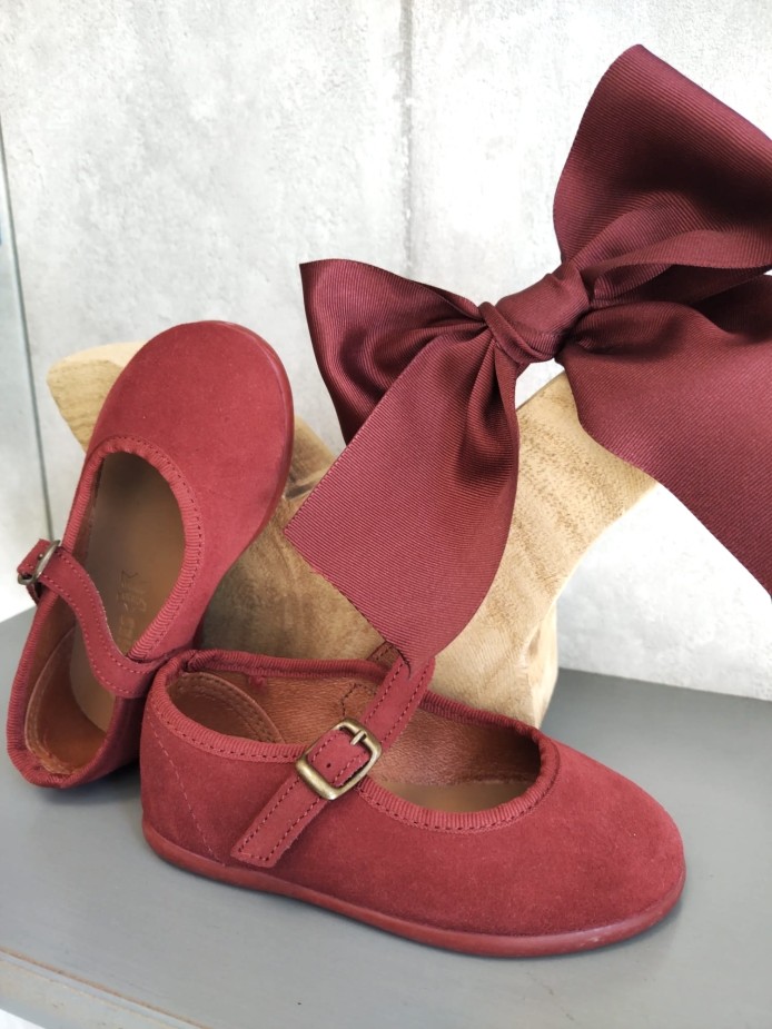 MERCEDITA GRANATE NIÑA