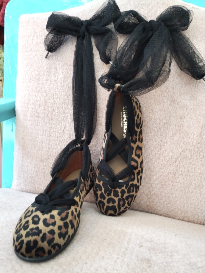 bailarina leopardo niña