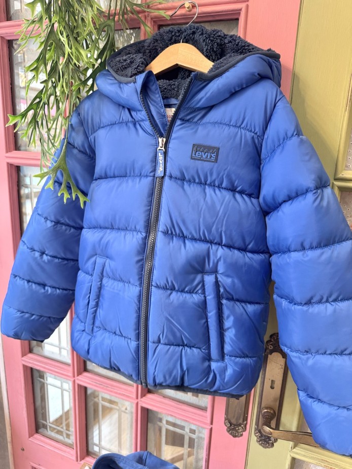 PUFFER AZULÓN LEVIS