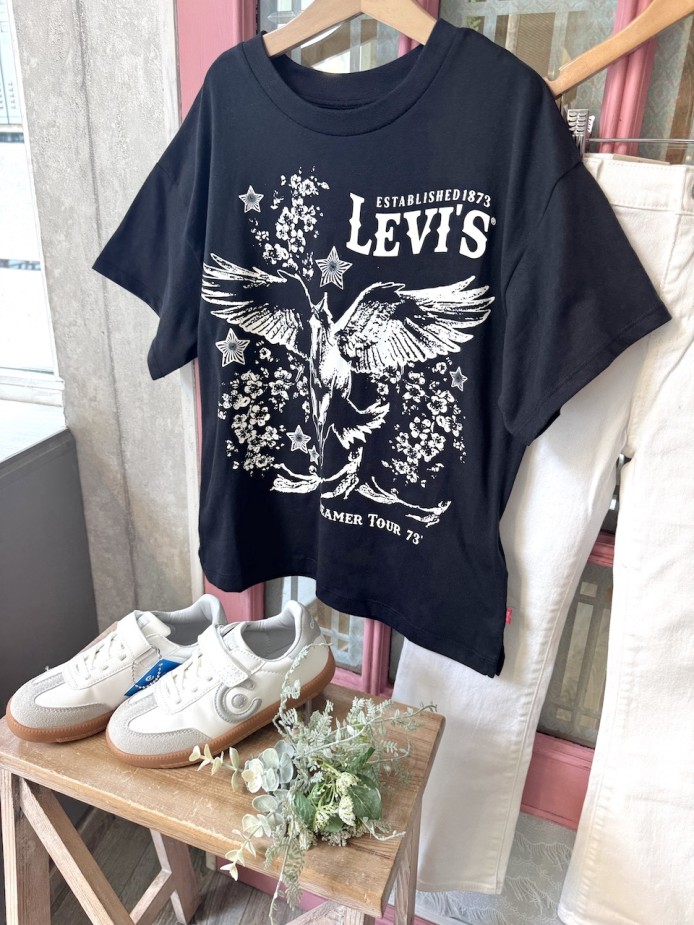 camiseta Levi´s niña