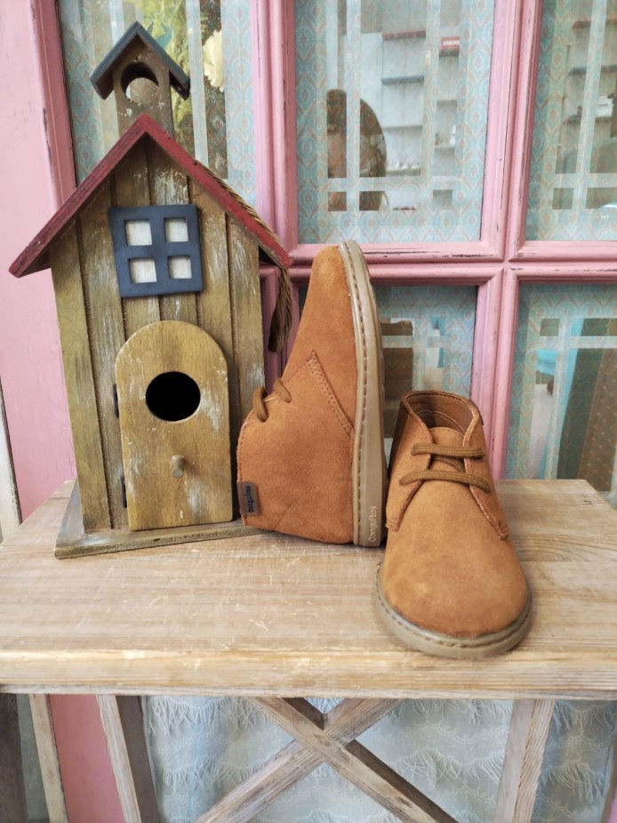 bota niño camel conguitos