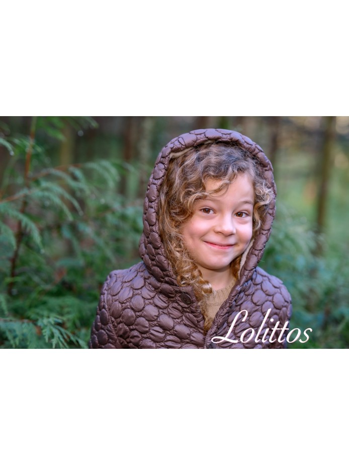 Abrigo marrón niño