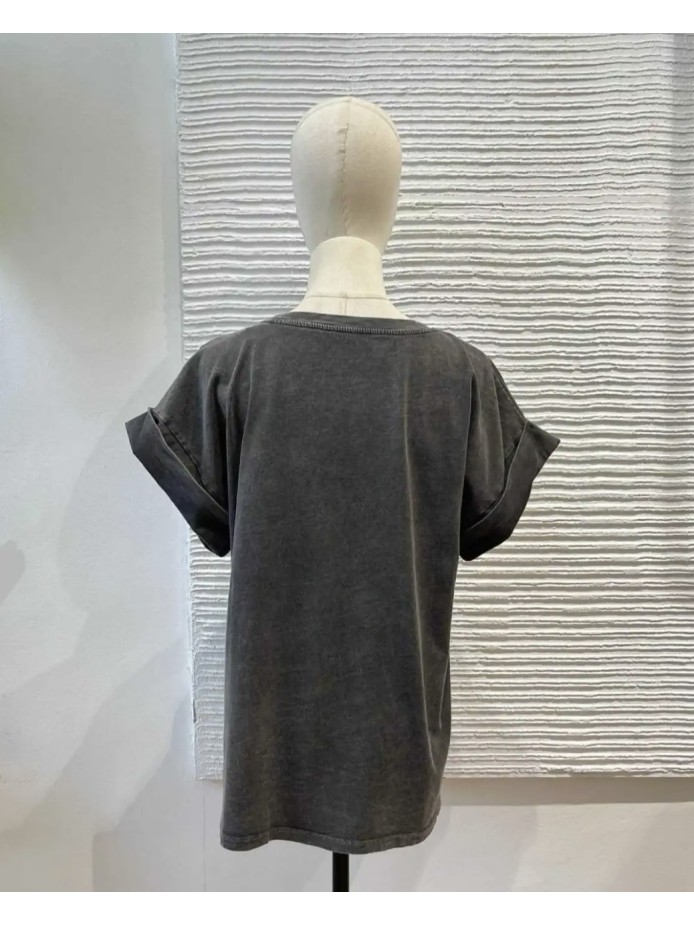 camiseta gris mujer