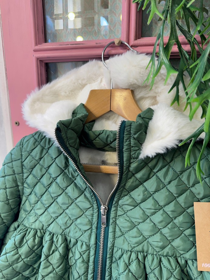 Abrigo verde botella niña