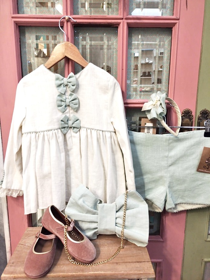 ROPA DE CEREMONIA PARA NIÑA