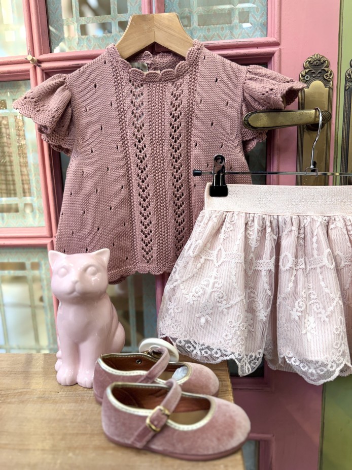 TOP PUNTO Y CUBRE/FALDA DUQUESITA