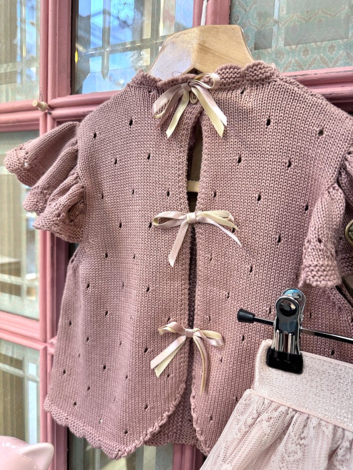 TOP PUNTO Y CUBRE/FALDA DUQUESITA