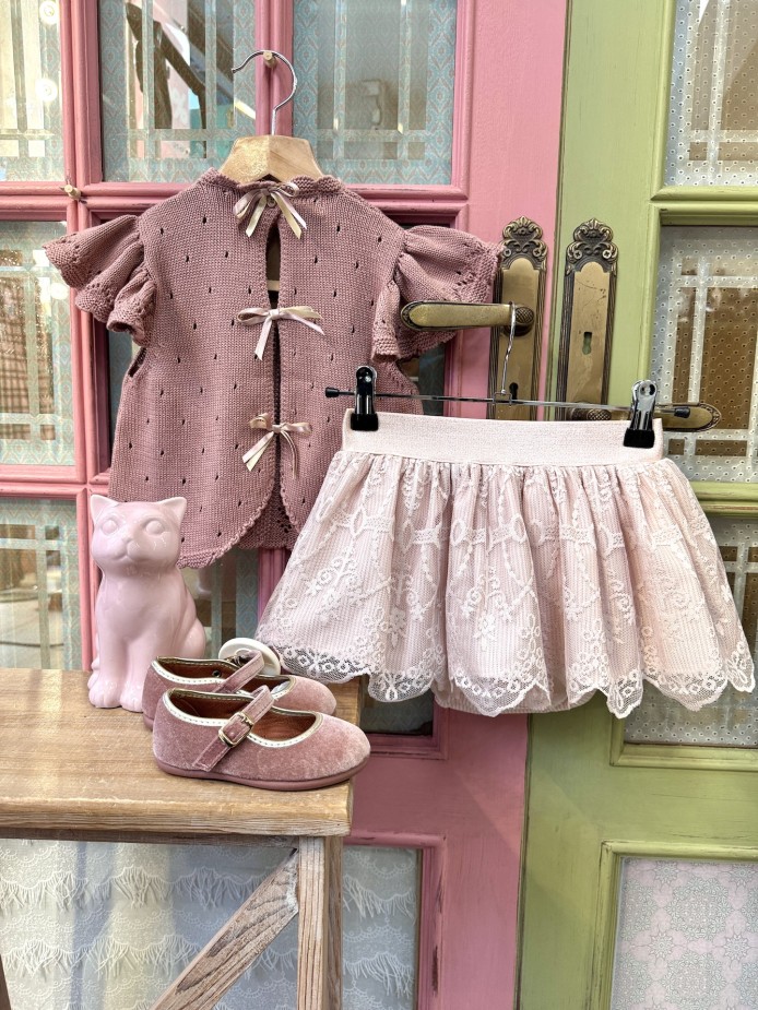 TOP PUNTO Y CUBRE/FALDA DUQUESITA