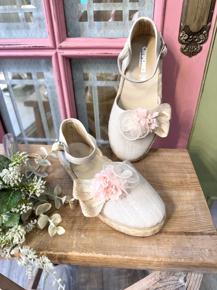 ALPARGATA BEIG FLOR ROSA CHUCHES