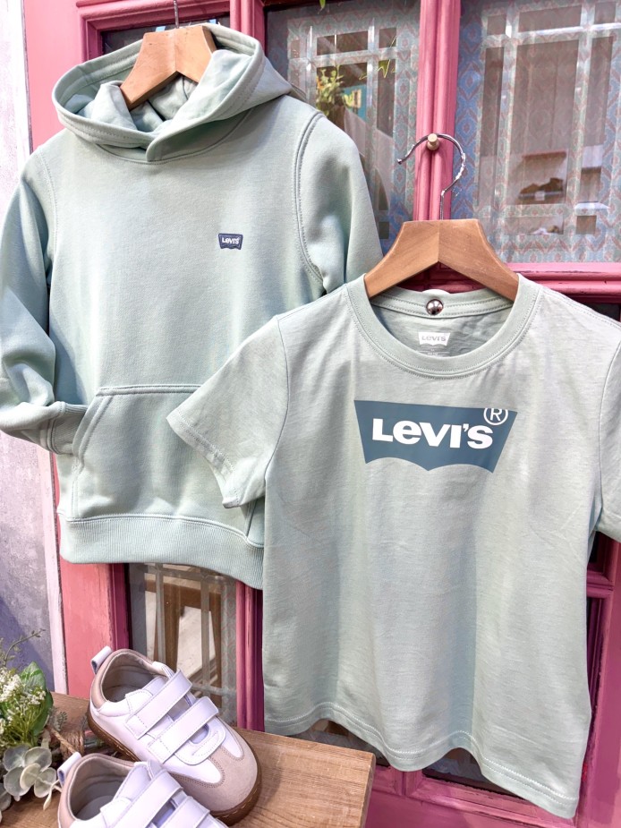 ROPA PARA NIÑO DE LEVI´S