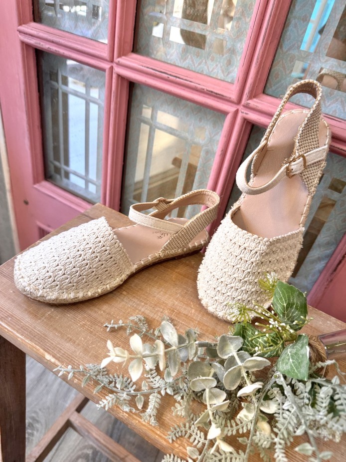ALPARGATA CROCHÉ BEIGE